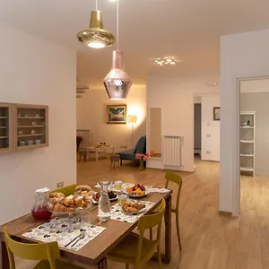 https://domani.it-romehotels.com